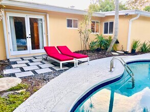 2169 Imperial Point Dr in Fort Lauderdale, FL - Building Photo - Building Photo