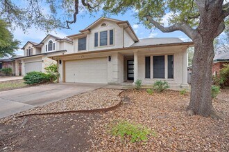 4429 E Hove Loop in Austin, TX - Building Photo - Building Photo