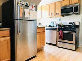 3434 W Drummond Pl, Unit 3 in Chicago, IL - Building Photo