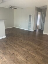 7042 Fenway Dr in Westminster, CA - Building Photo - Building Photo