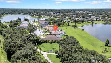 5516 Winding Brook Ln in Valrico, FL - Building Photo - Building Photo