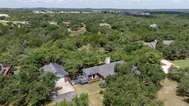 614 Canyon Rim Dr in Dripping Springs, TX - Building Photo - Building Photo