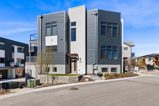 property at 3539 N Adams St