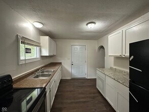 3209 Bethel Ave in Indianapolis, IN - Building Photo - Building Photo