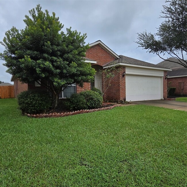 10138 Corvallis Dr in Houston, TX - Building Photo - Building Photo
