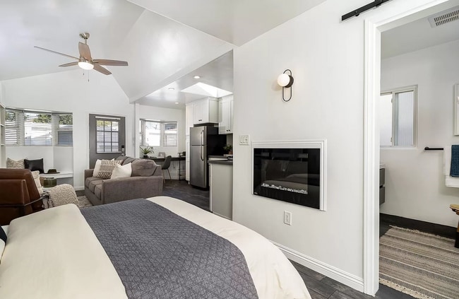 1624 Reed Ave in San Diego, CA - Building Photo - Building Photo