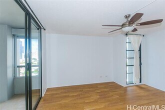 2100 Date St in Honolulu, HI - Building Photo - Building Photo