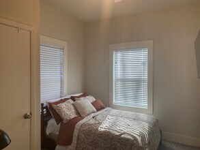 2708 Winbern St in Houston, TX - Building Photo - Building Photo