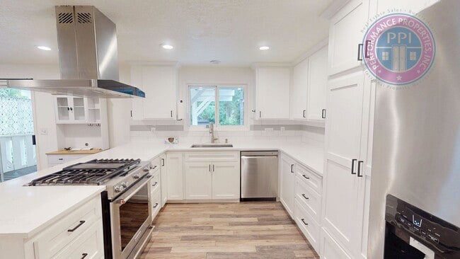 property at 17035 SE Valley View Rd