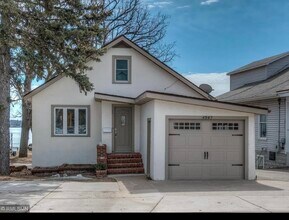 4542 Hwy 61 N in St. Paul, MN - Building Photo - Building Photo