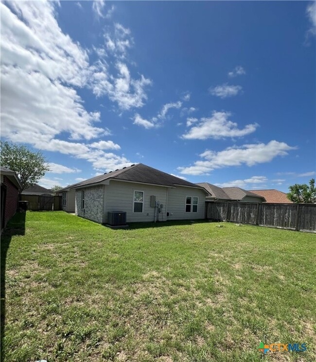 property at 208 Yosemite Dr