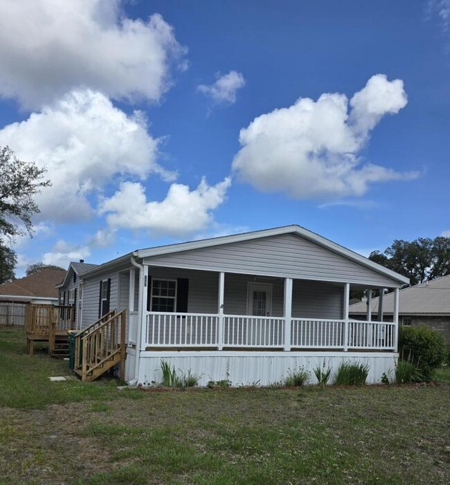 property at 879 Culp Ave