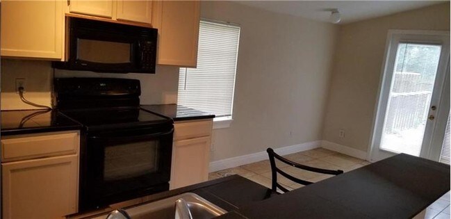 403 Blackson Ave-Unit -#B in Austin, TX - Building Photo - Building Photo