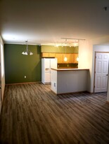 10011 186th St E, Unit Waterford Crossings in Puyallup, WA - Building Photo