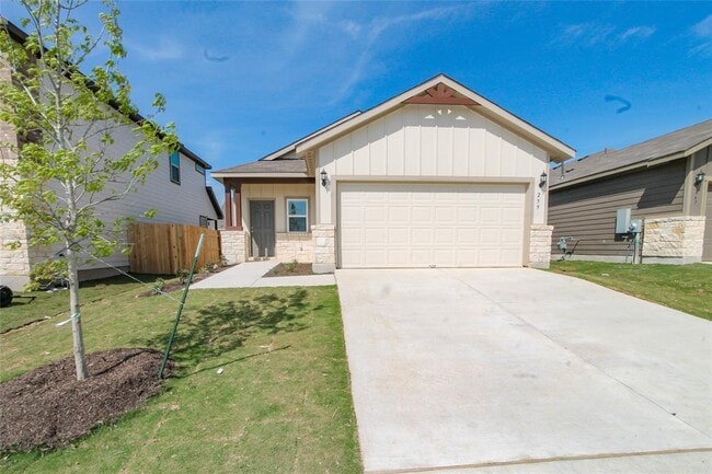 259 Silktassel Way in Buda, TX - Building Photo - Building Photo