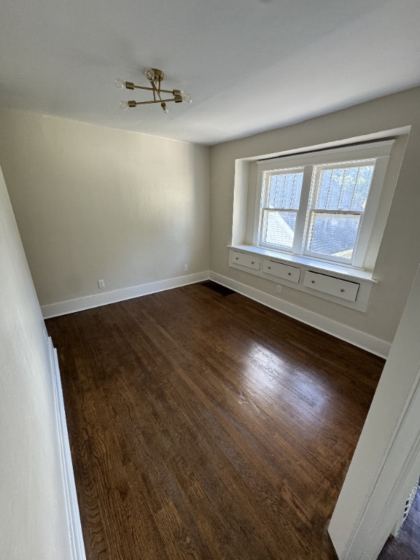 306 N Fairview Ave in Lansing, MI - Building Photo - Building Photo