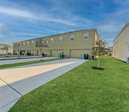 11951 Sunsail Ave in Orlando, FL - Building Photo - Building Photo