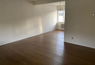 523 S Baldwin Ave in Arcadia, CA - Building Photo - Building Photo