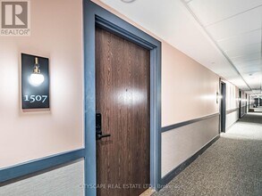 2782 Barton St E in Hamilton, ON - Building Photo - Building Photo
