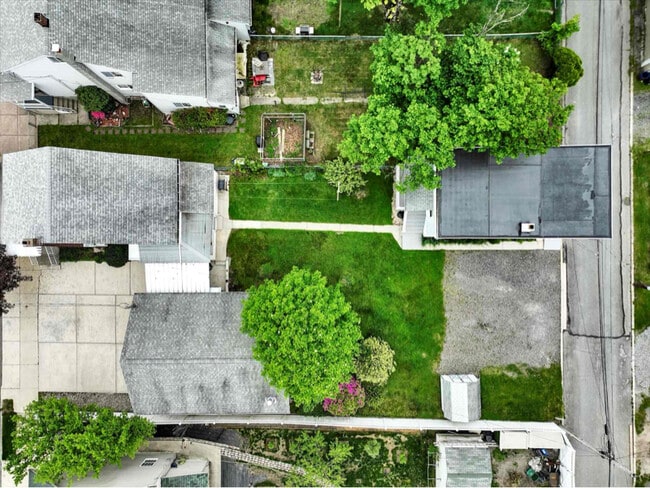 137 E Summit St in Summit Hill, PA - Building Photo - Building Photo