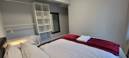 19925 Wallingford Ave N in Shoreline, WA - Foto de edificio - Building Photo