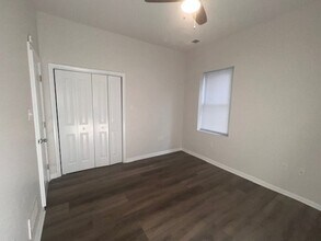 510 E 8th Ave, Unit #1 in Munhall, PA - Building Photo - Building Photo