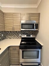 115 Menores Ave in Coral Gables, FL - Building Photo - Building Photo