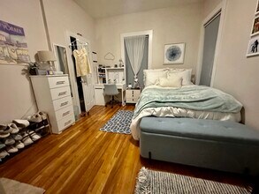 11 Wadsworth St, Unit 1 in Boston, MA - Foto de edificio - Building Photo