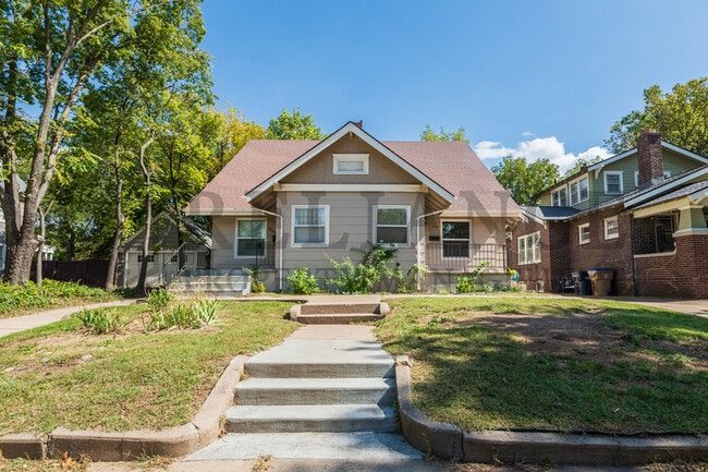 446 N Fountain St in Wichita, KS - Building Photo - Building Photo