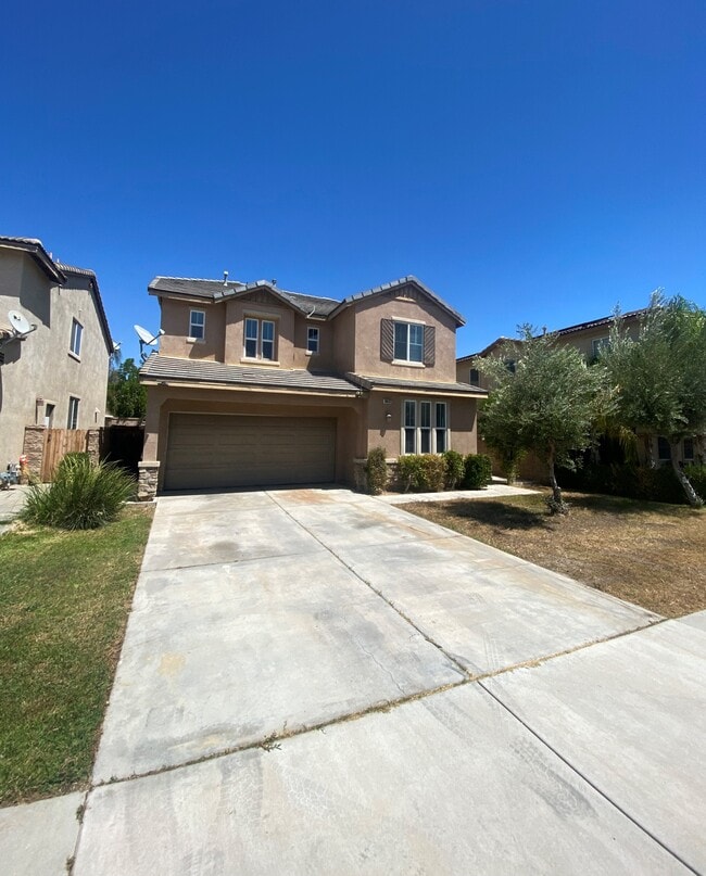 property at 16632 ESCAVERA St