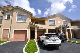 1302 Belmont Ln in North Lauderdale, FL - Building Photo