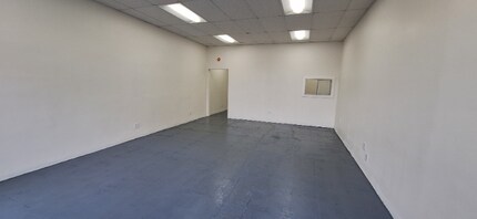 1436 W Martin Luther King Jr Blvd in Los Angeles, CA - Building Photo - Building Photo