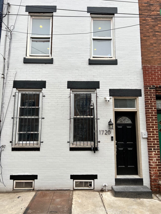 1720 S 4th St, Unit Floor 3