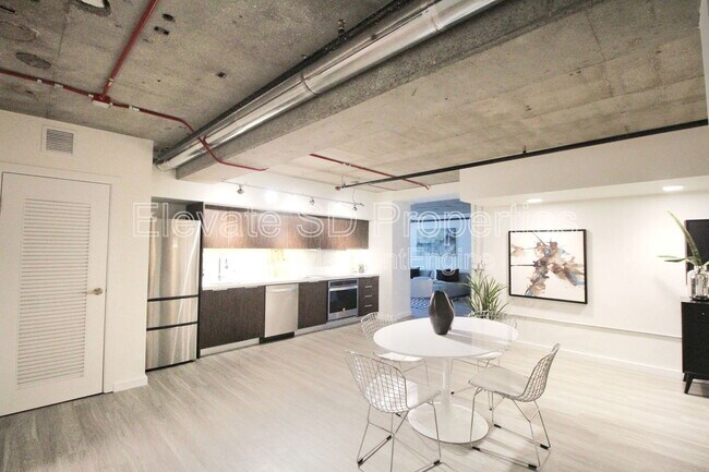 2466 First Ave. in San Diego, CA - Building Photo - Building Photo