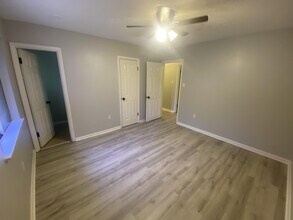 9225 Woodbine St in Sherwood, AR - Building Photo - Building Photo