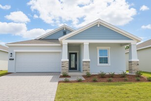 5620 Quiet Palm Lp in St. Cloud, FL - Building Photo