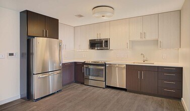 57 Canal St, Unit 518 in Boston, MA - Building Photo - Building Photo