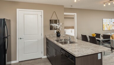 Waybury Park in Sherwood Park, AB - Building Photo - Building Photo