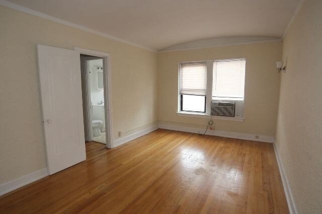 535 W Arlington Pl, Unit A00C