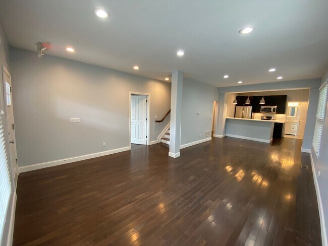 162 E 13th Ave in Columbus, OH - Building Photo - Building Photo