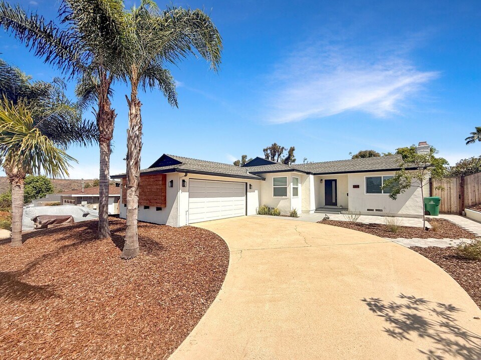 4848 Alfred Ave in San Diego, CA - Building Photo
