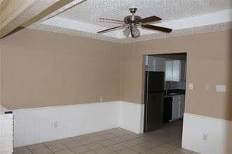 927 Bluebird Dr in Irving, TX - Building Photo - Building Photo