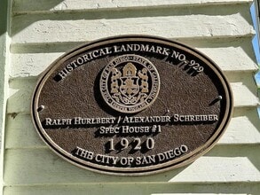 3917 Hawk St in San Diego, CA - Foto de edificio - Building Photo