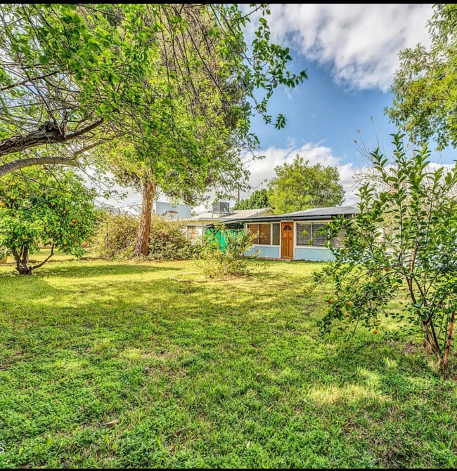 3919 N 15th St in Phoenix, AZ - Foto de edificio - Building Photo