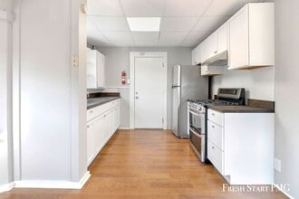 613 Davis St in Kalamazoo, MI - Building Photo - Building Photo