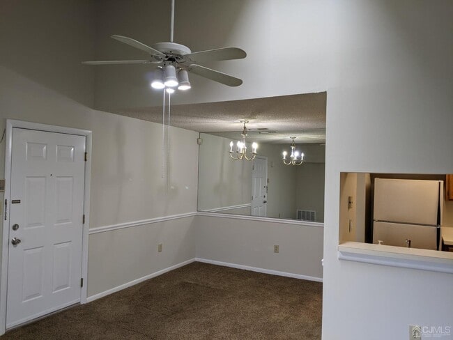 5113 Ravens Crest Dr in Plainsboro, NJ - Building Photo - Building Photo