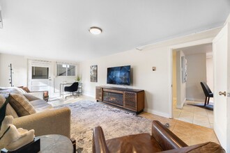 202 Edwards St in Fort Collins, CO - Building Photo - Building Photo