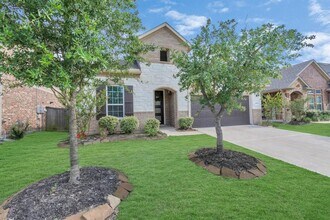 19815 Mountain Vista Dr in Cypress, TX - Building Photo - Building Photo