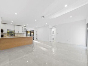 19850 Franjo Rd in Cutler Bay, FL - Building Photo - Building Photo