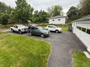 44 St Paul Ave in Duluth, MN - Building Photo - Building Photo